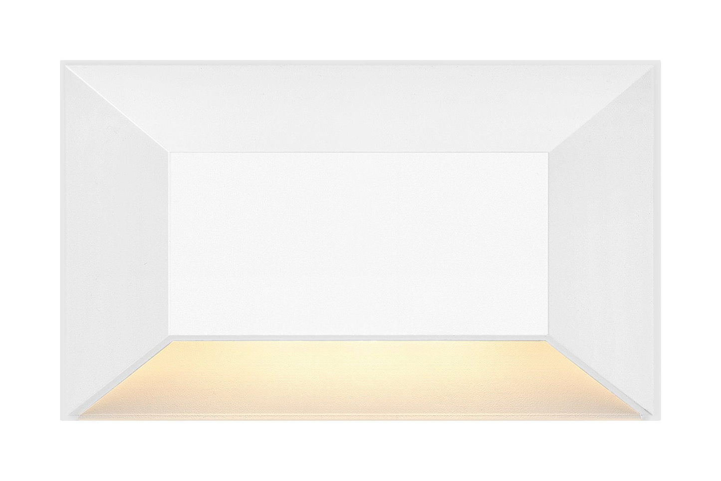 Nuvi 12V Medium Rectangular Deck Sconce In White Finish