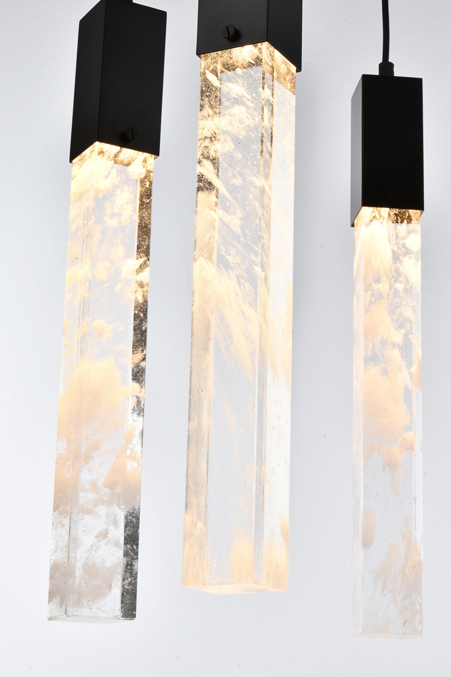 Aurora 36 inch Pendant in Black