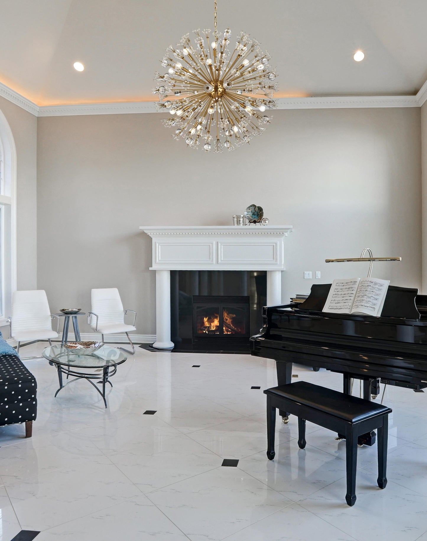 Vera 38 inch crystal starburst round pendant in gold