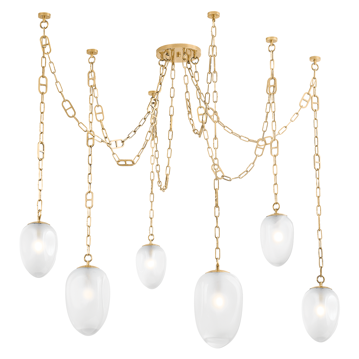 DAITH Chandelier In Vintage Brass Finish