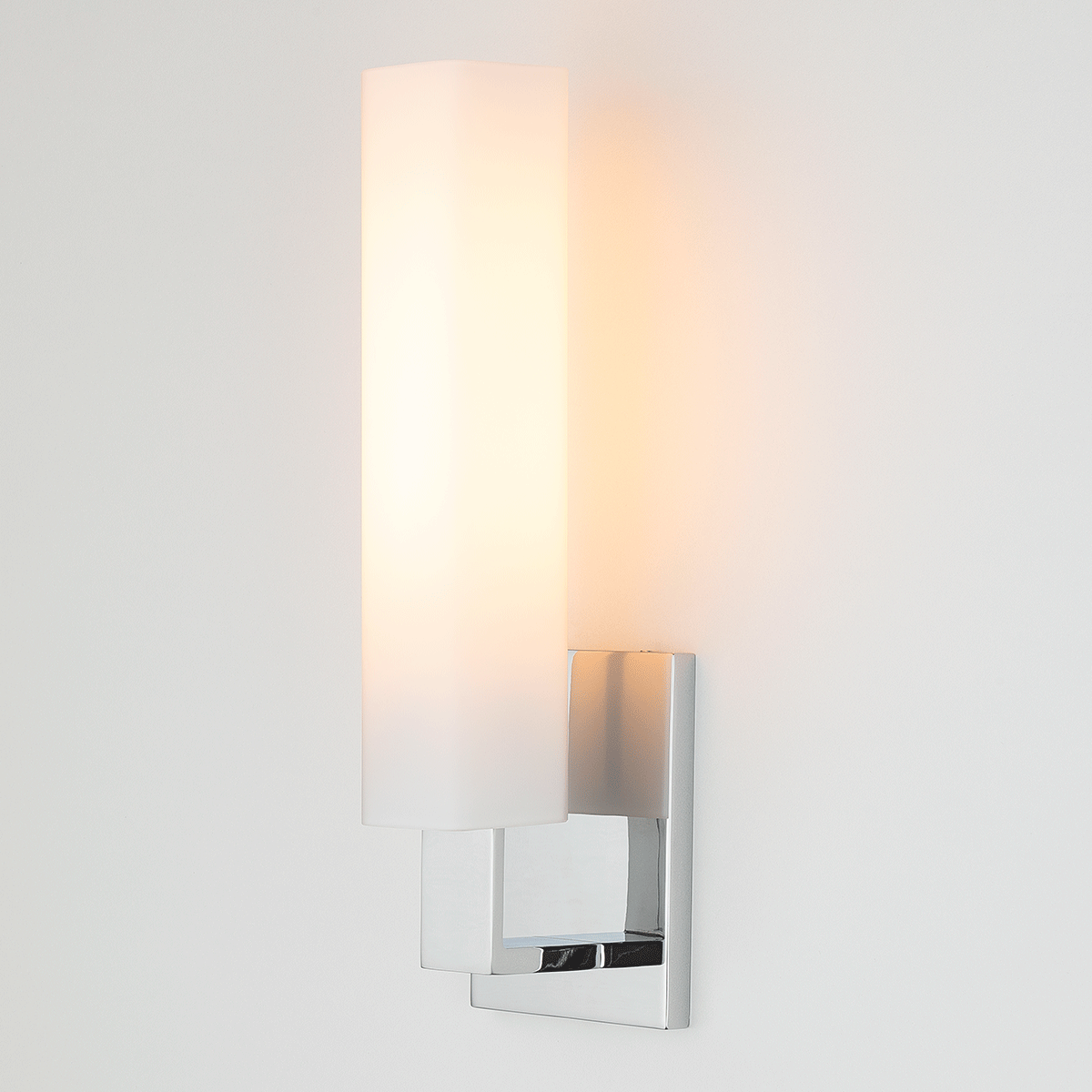 Livingston Bath and Vanity with Polished Chrome Finish