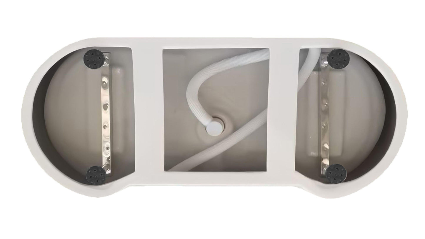 67 inch Bathtub in Glossy White with Brushed Gold Trim