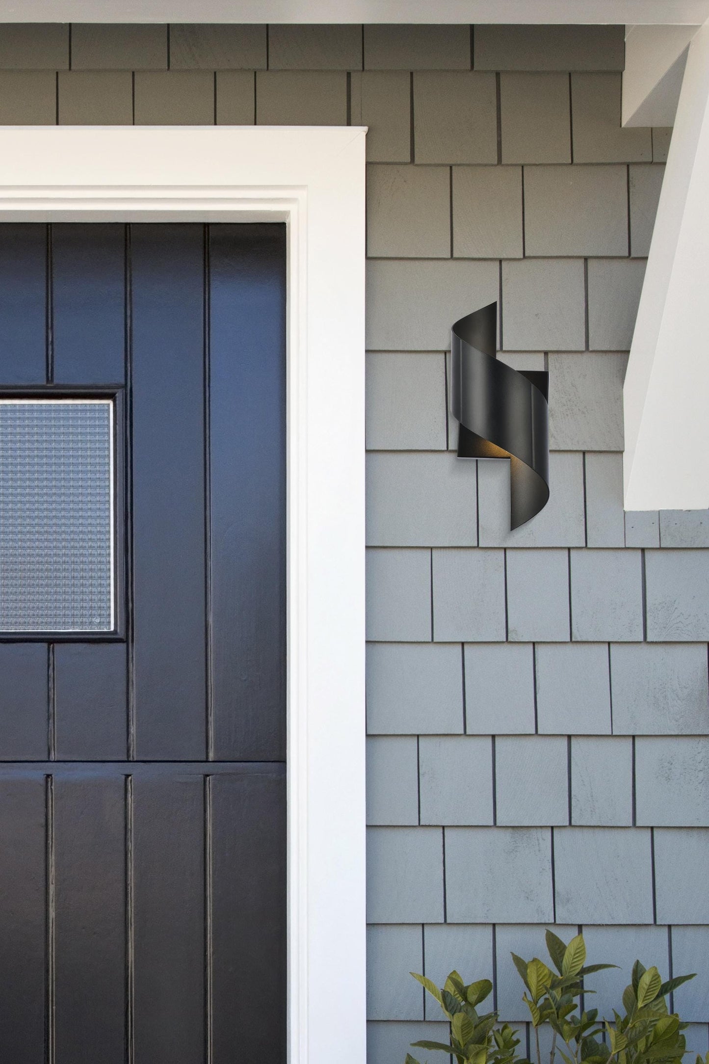 Raine Integrated LED wall sconce in black