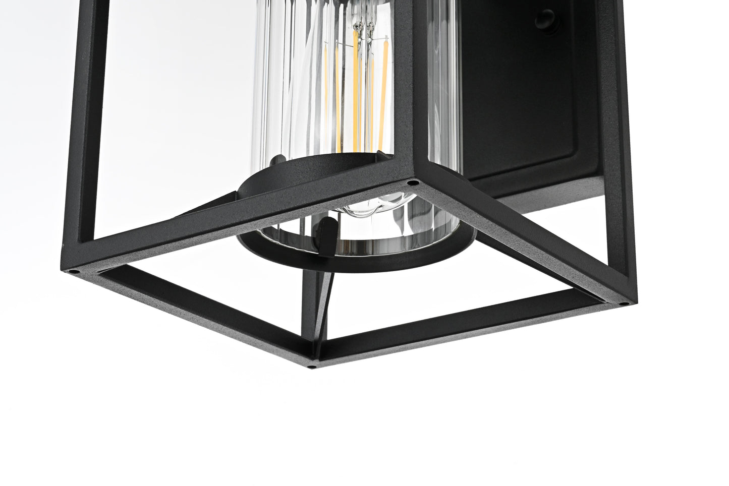 Witte 7 Inch Outdoor Wall Sconce in Black