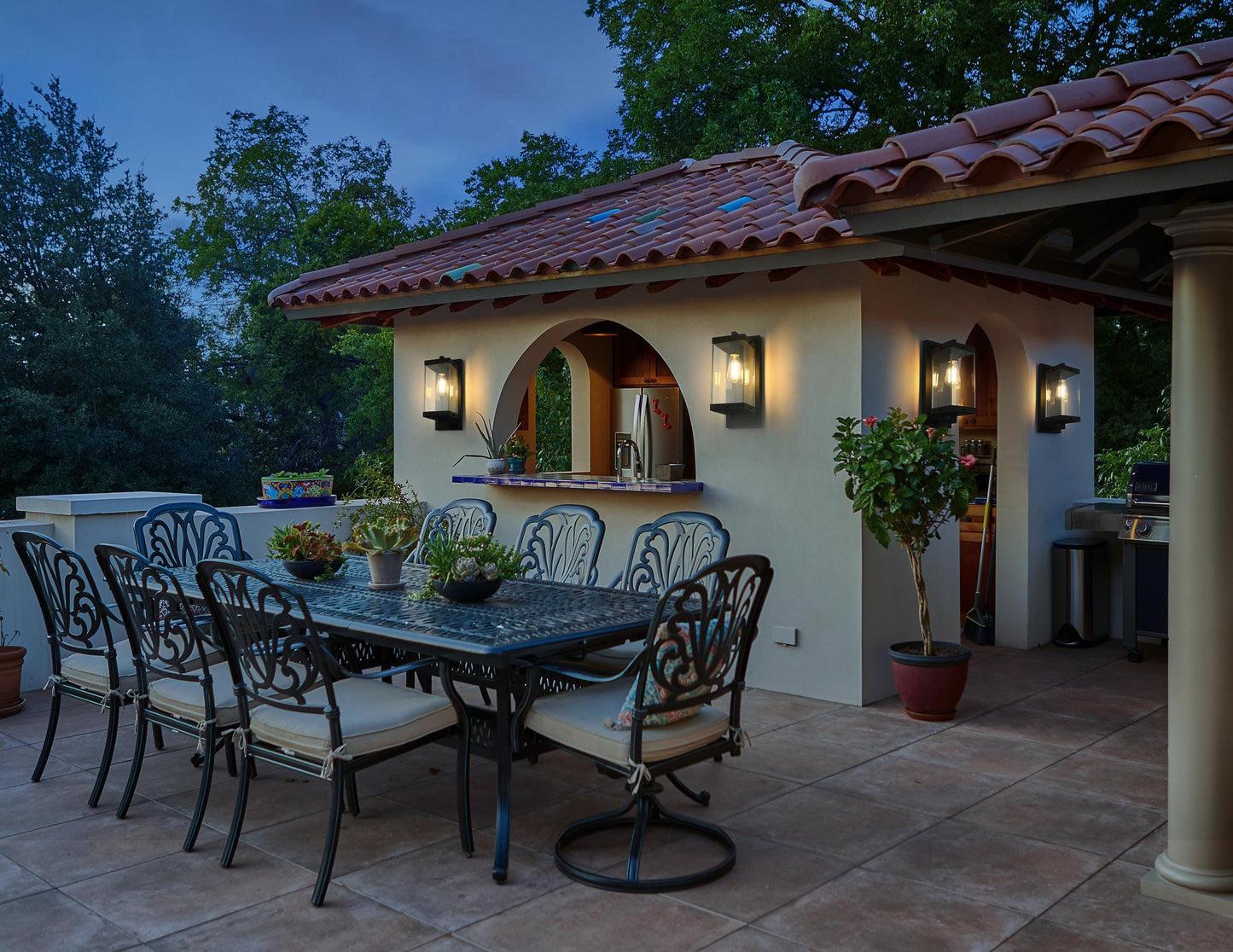 Julien 6 inch Outdoor Wall Sconce in Black