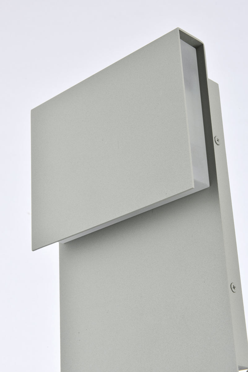 Raine Integrated LED wall sconce in silver
