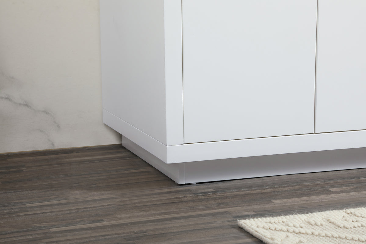 42 inch Single bathroom vanity in white