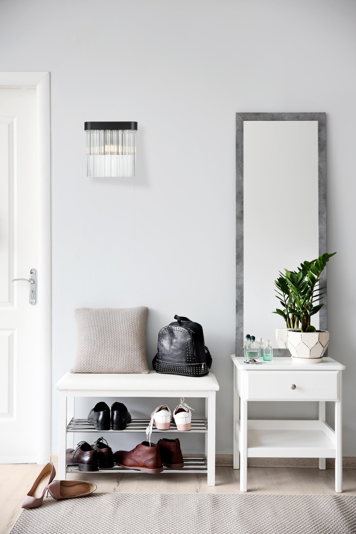 Harlow 9 inch Wall Sconce in Black