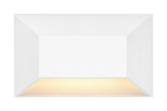 Nuvi 12V Medium Rectangular Deck Sconce In White Finish