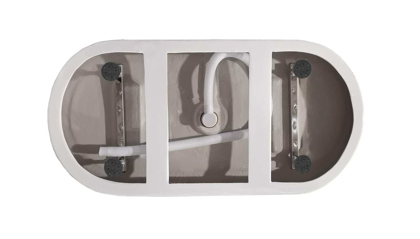 59 inch Bathtub in Glossy White with Brushed Gold Trim