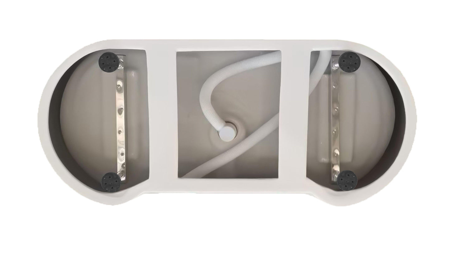 59 inch Bathtub in Glossy White with Brushed Gold Trim