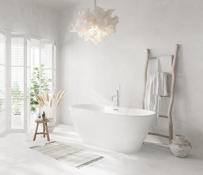 59 inch Bathtub in Glossy White with Chrome Trim