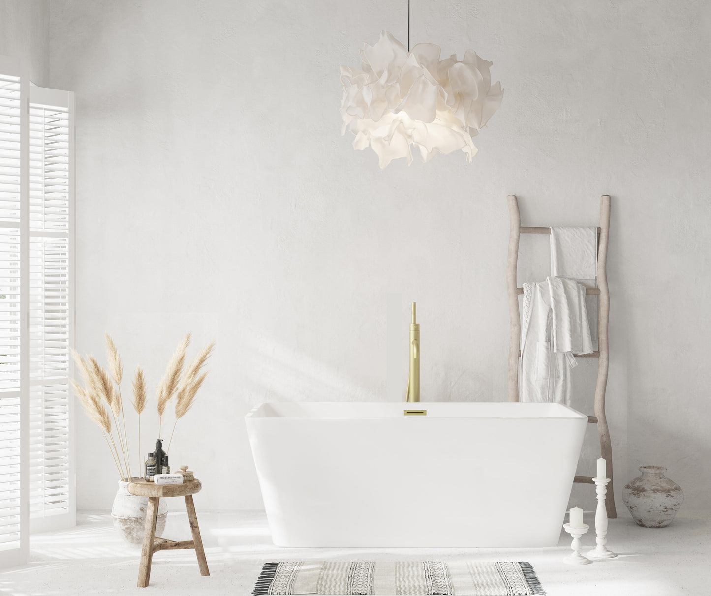 59 inch Bathtub in Glossy White with Brushed Gold Trim