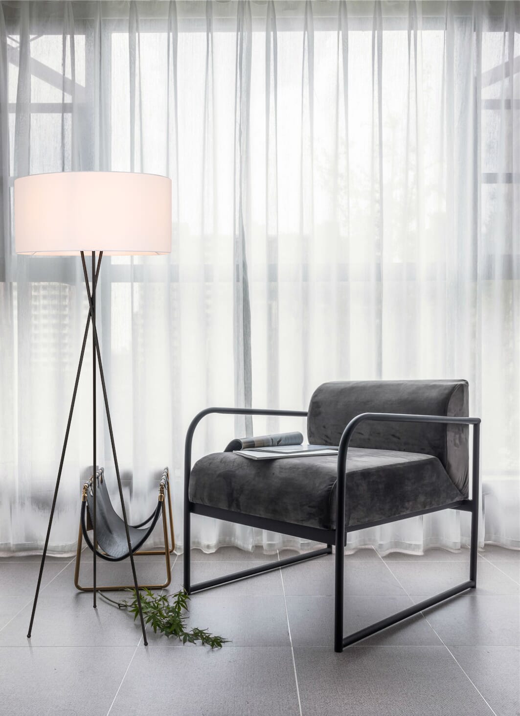 Cason 1 light Black and White shade Floor lamp