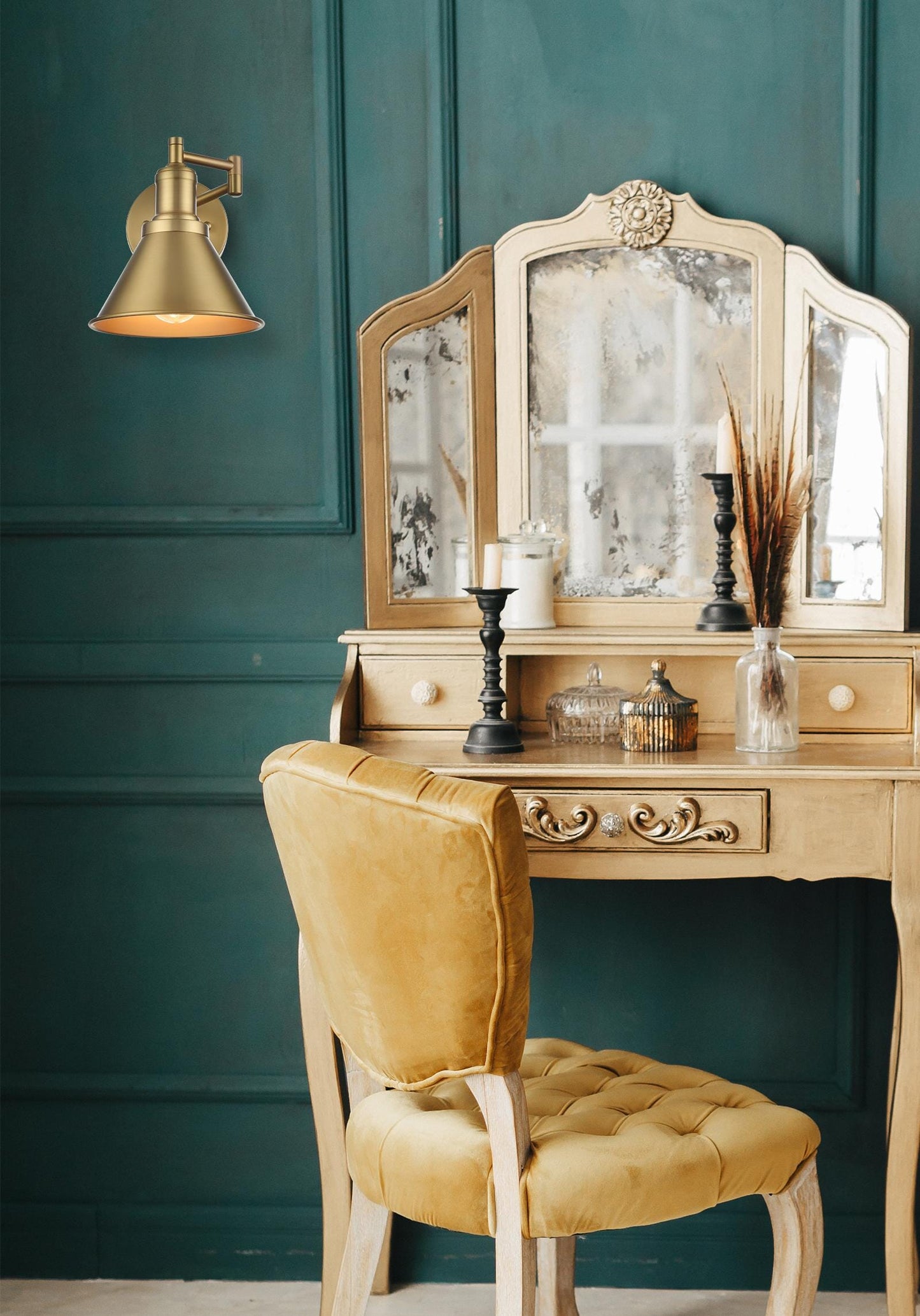 Varden 7 inch Wall Sconce in Satin Gold