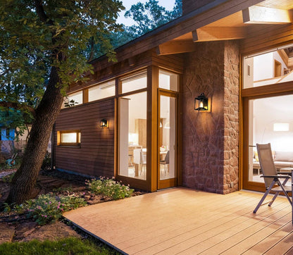 Witte 7 Inch Outdoor Wall Sconce in Black