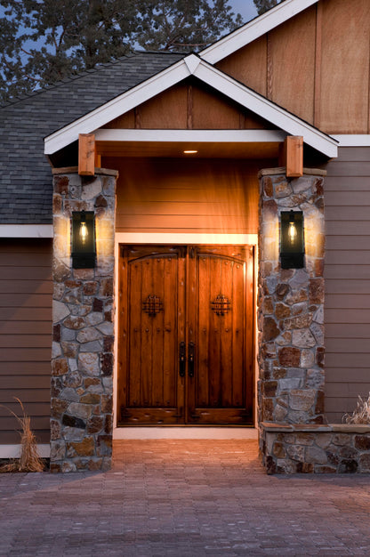 Julien 7 inch Outdoor Wall Sconce in Black