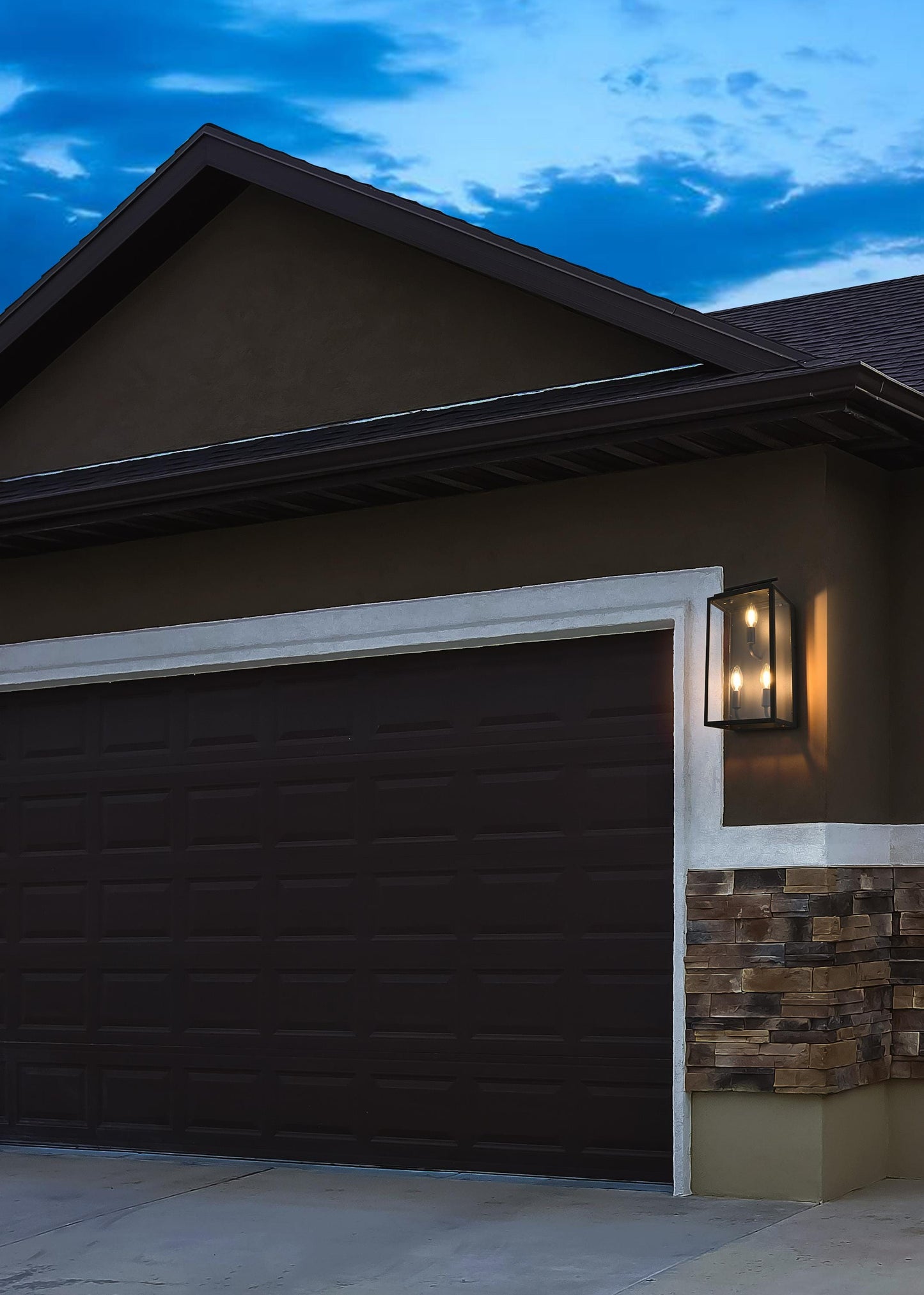 Valentin 8 inch Outdoor Wall Sconce in Black