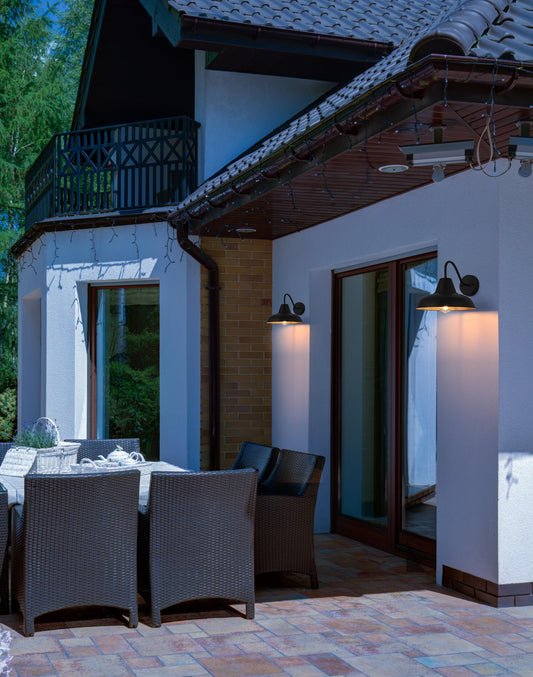 Tinsley 15 inch Outdoor Wall sconce in Black