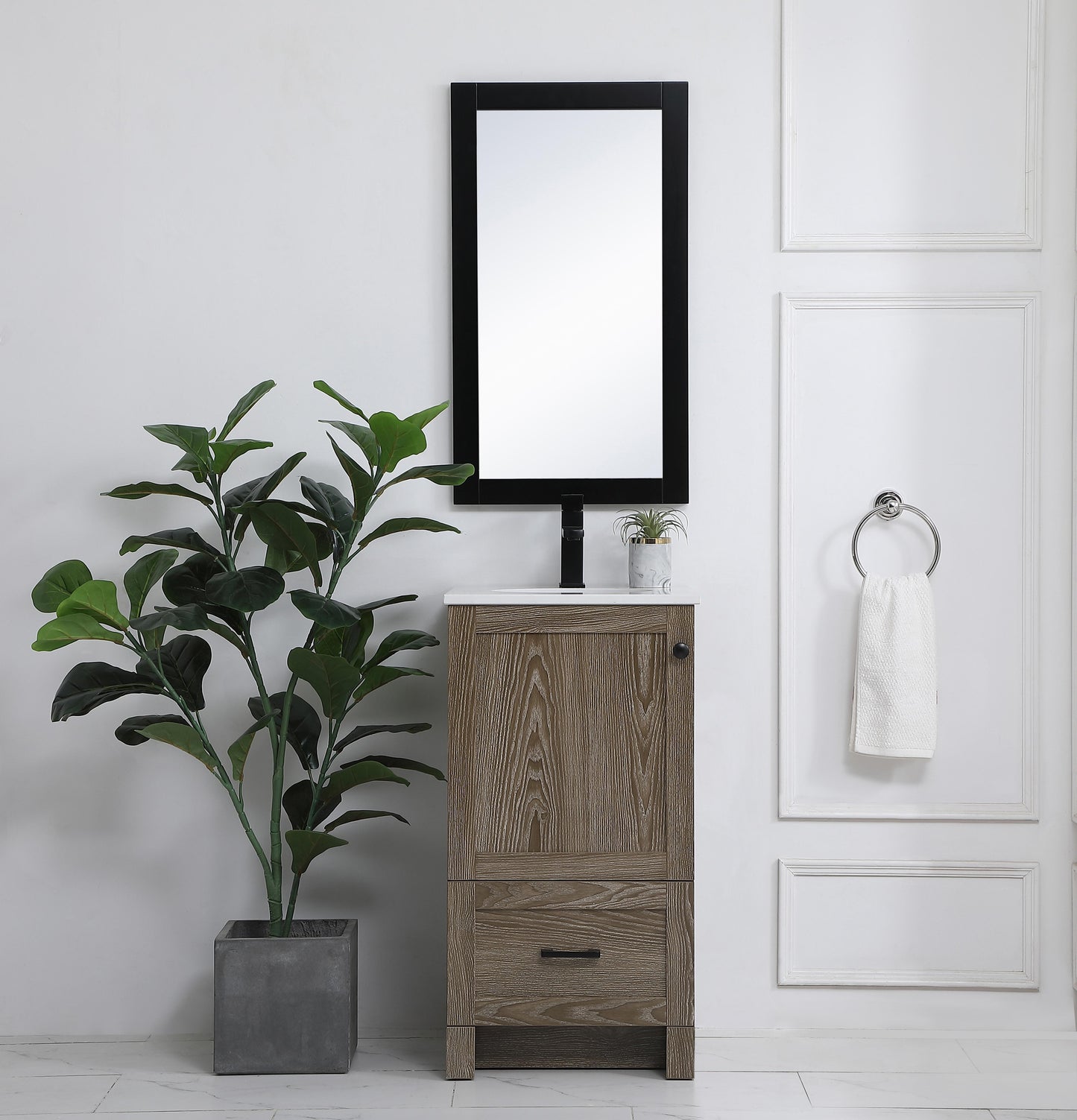 18 inch Single Bathroom Vanity in Weathered oak
