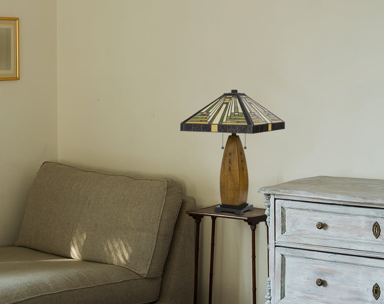 60W X 2 Tiffany Table Lamp With Pull Chain Switch With Resin Lamp Body