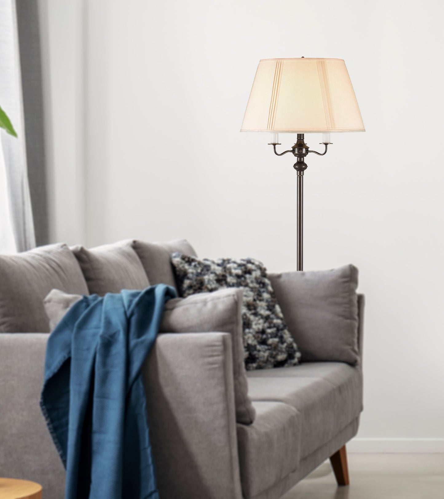 6 WAY METAL FLOOR LAMP