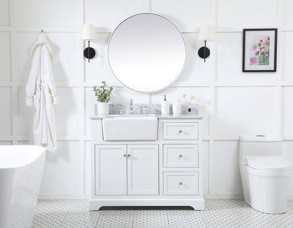 42 inch Single bathroom vanity in white with backsplash