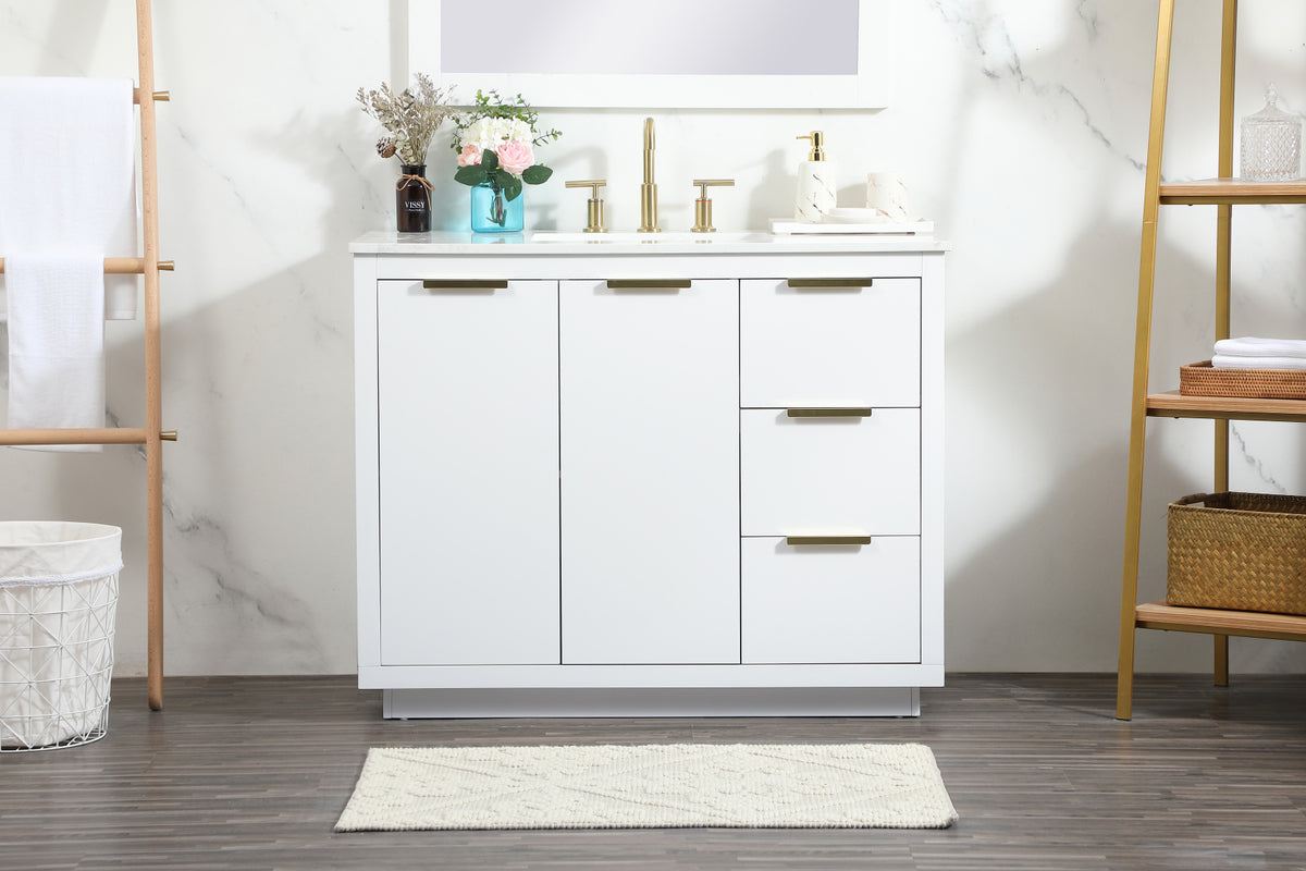 42 inch Single bathroom vanity in white