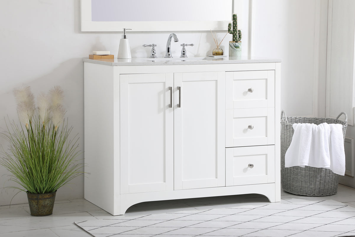 42 inch Single Bathroom Vanity in White