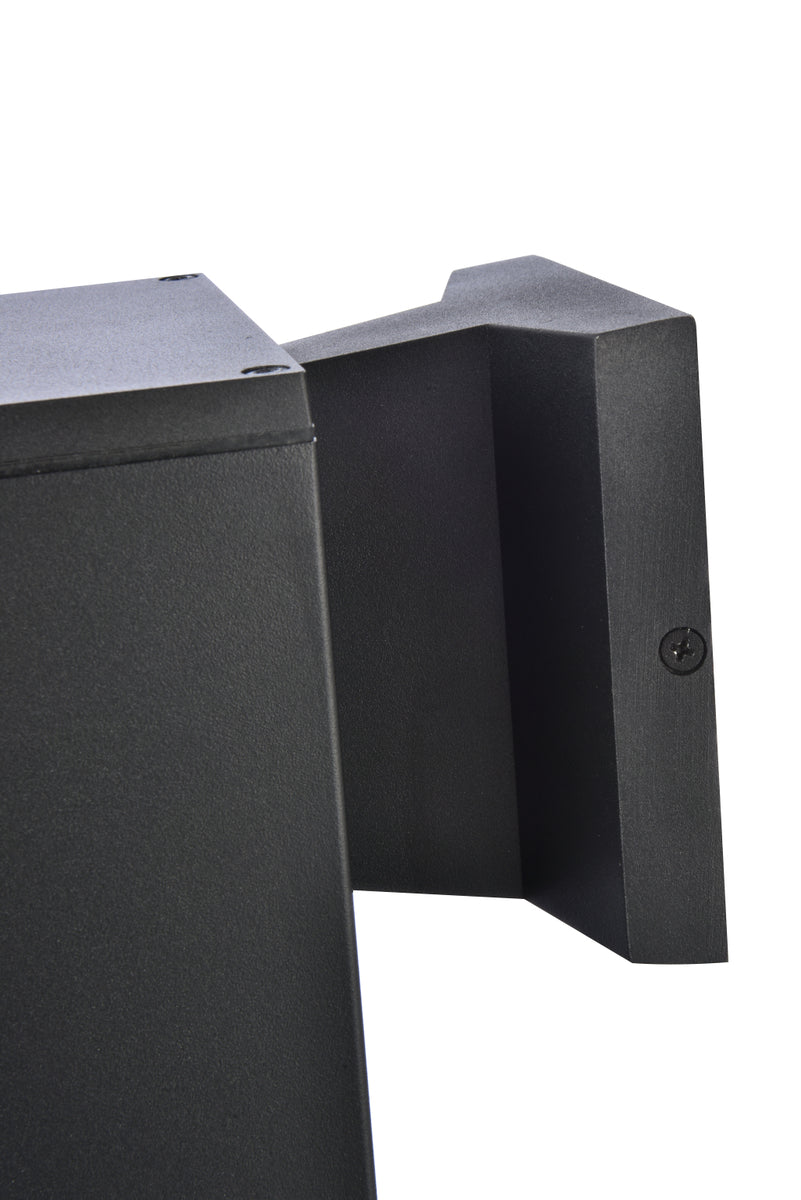 Raine Outdoor Wall in black