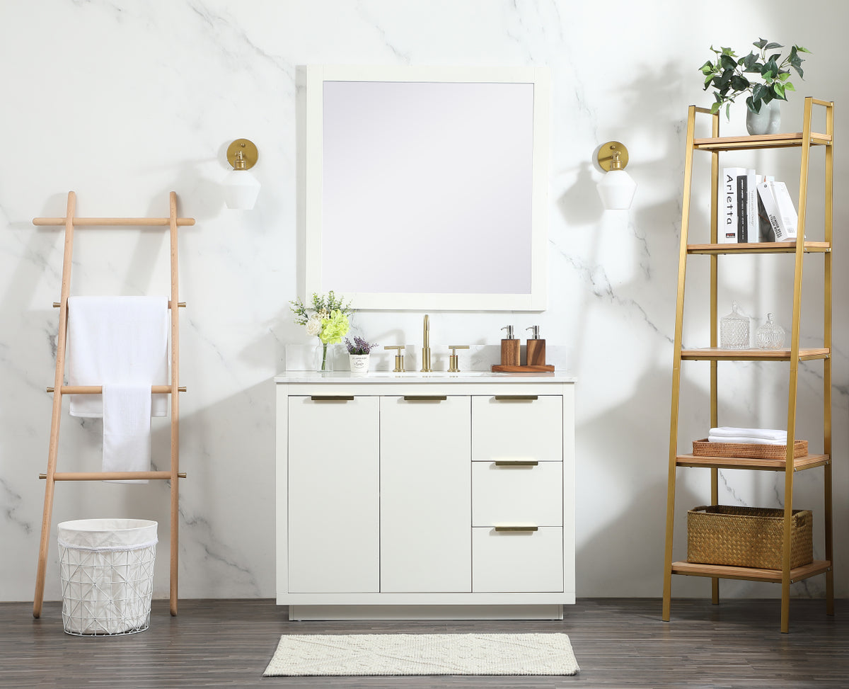 42 inch Single bathroom vanity in white with backsplash