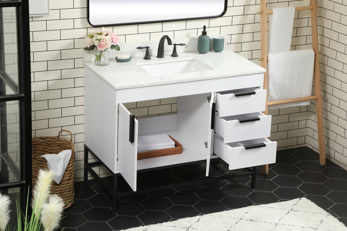 42 inch Single bathroom vanity in white with backsplash