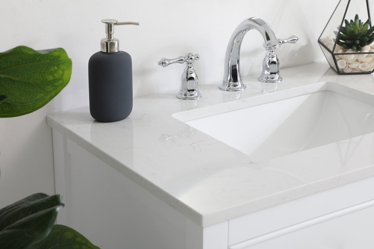 30 inch Single Bathroom Vanity in White