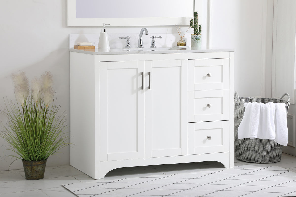 42 inch Single Bathroom Vanity in White with Backsplash