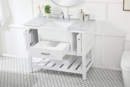42 inch Single bathroom vanity in white
