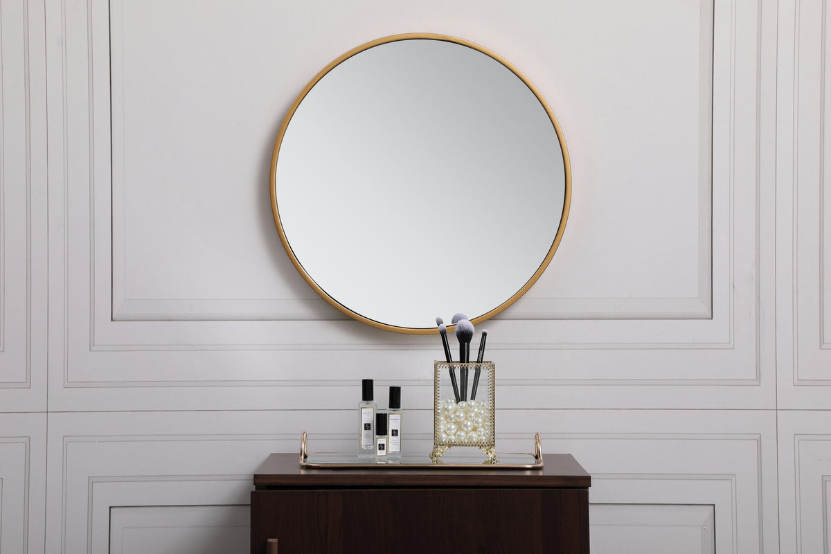 Metal frame round mirror 18 inch in Brass