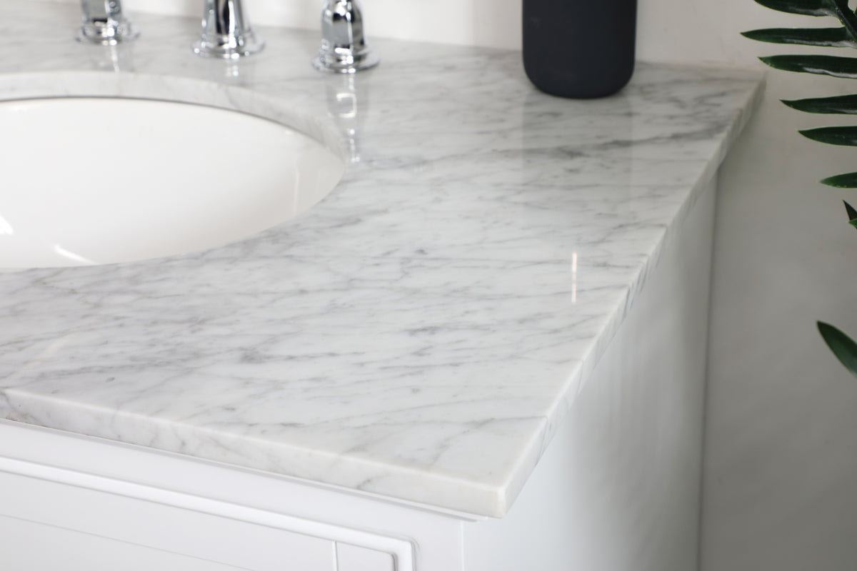 32 inch Single bathroom vanity in white