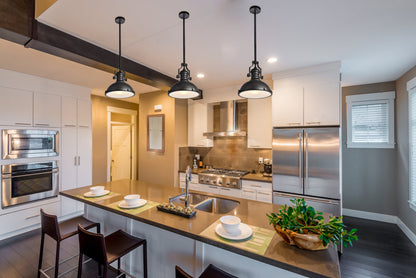 Eamon Collection Pendant D13 H13.3 Lt:1 Oil rubbed bronze Finish