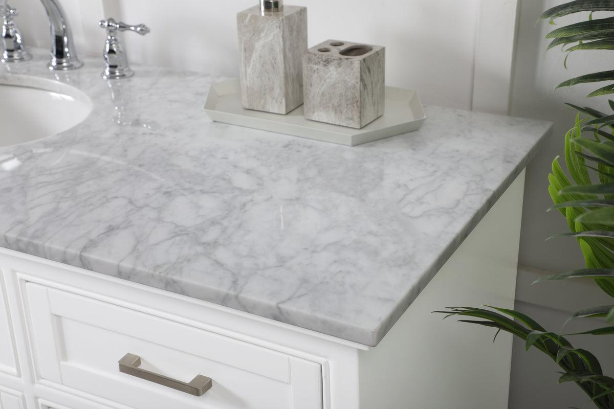 60 inch Single bathroom vanity in white