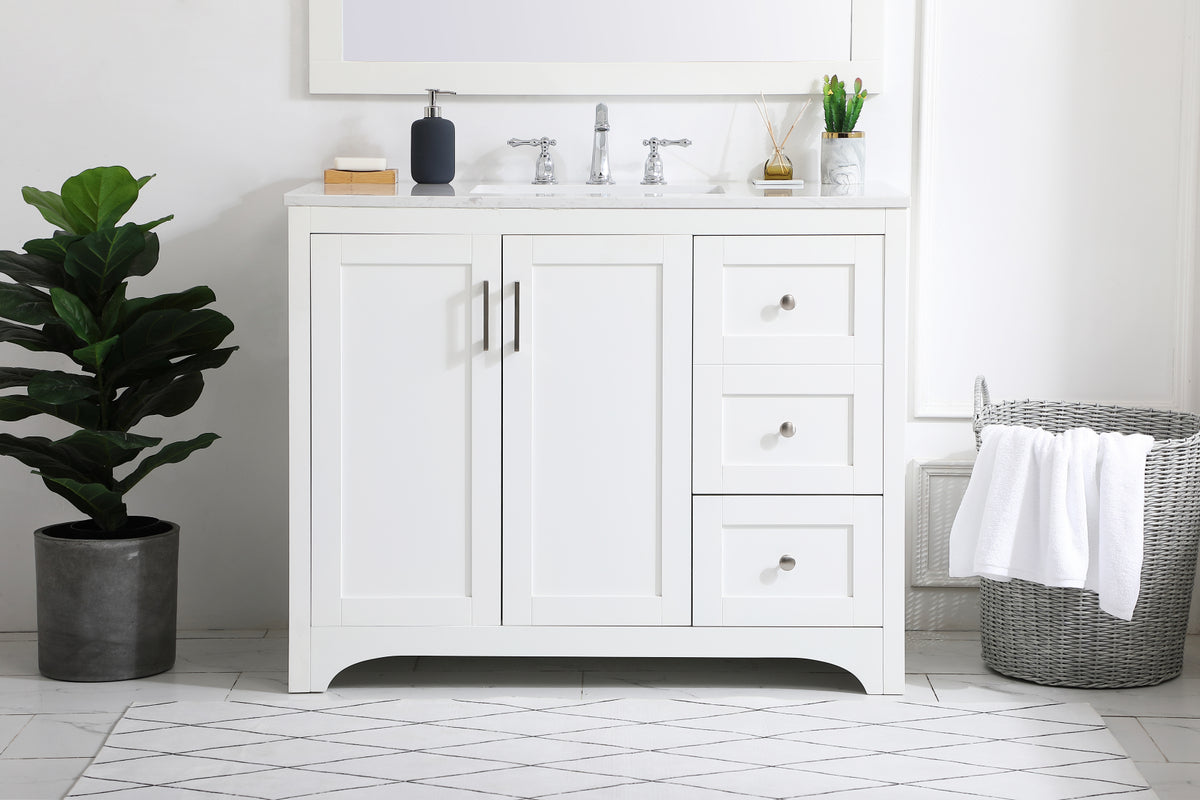 42 inch Single Bathroom Vanity in White