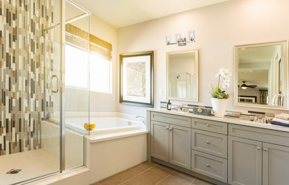 Cassie 3 lights bath sconce in satin nickel with clear shade