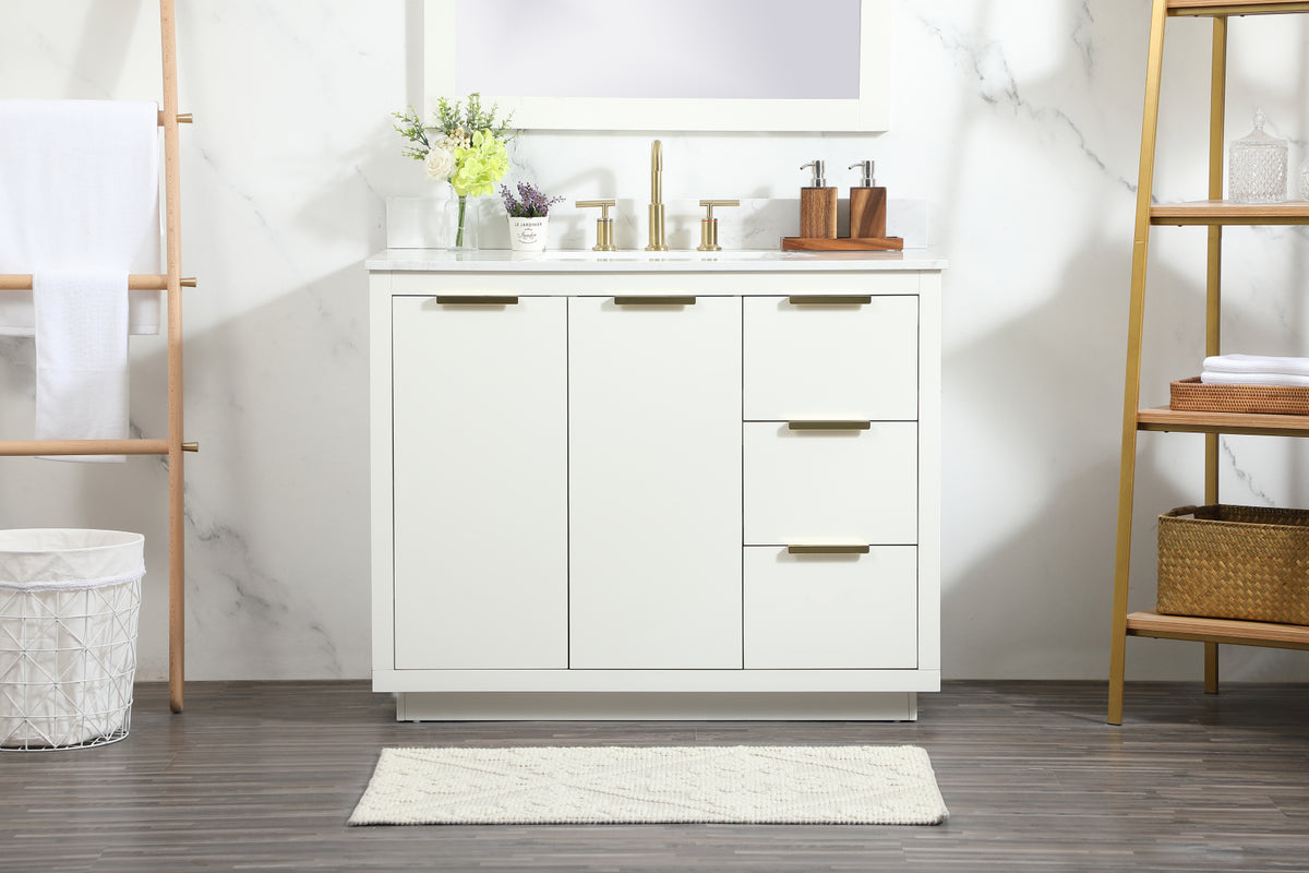 42 inch Single bathroom vanity in white with backsplash