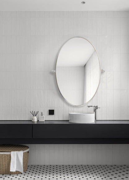 Oval pivot mirror 21x32 inch in silver