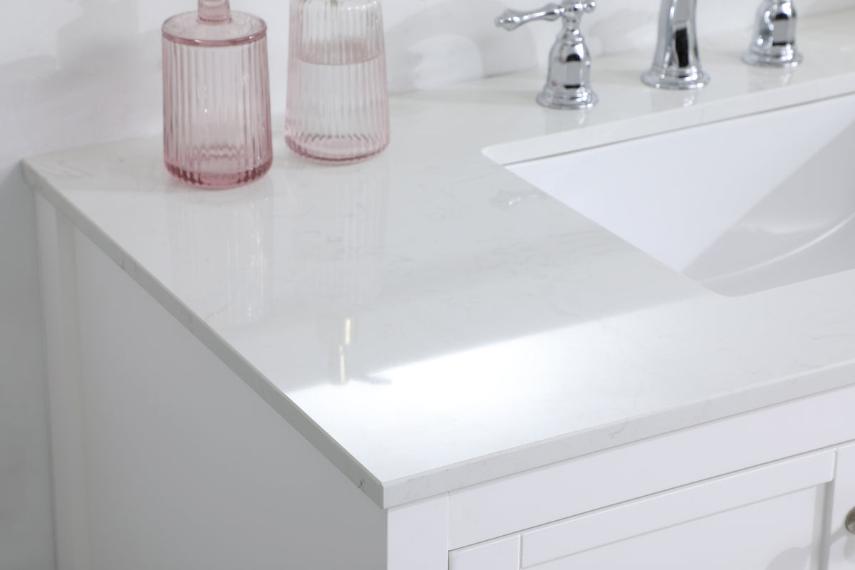 42 inch Single Bathroom Vanity in White
