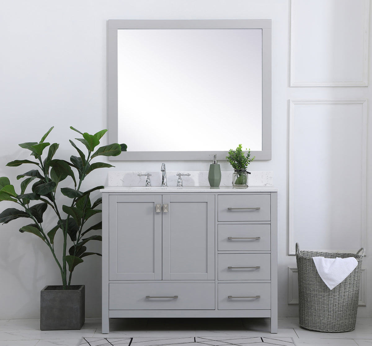 42 inch Single Bathroom Vanity in Gray with Backsplash