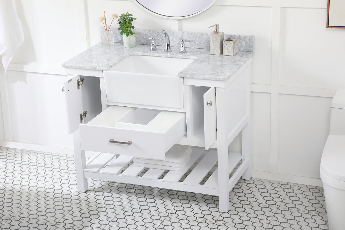 42 inch Single bathroom vanity in white with backsplash