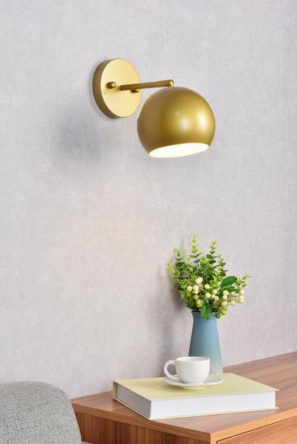 Othello 1 light brass wall sconce