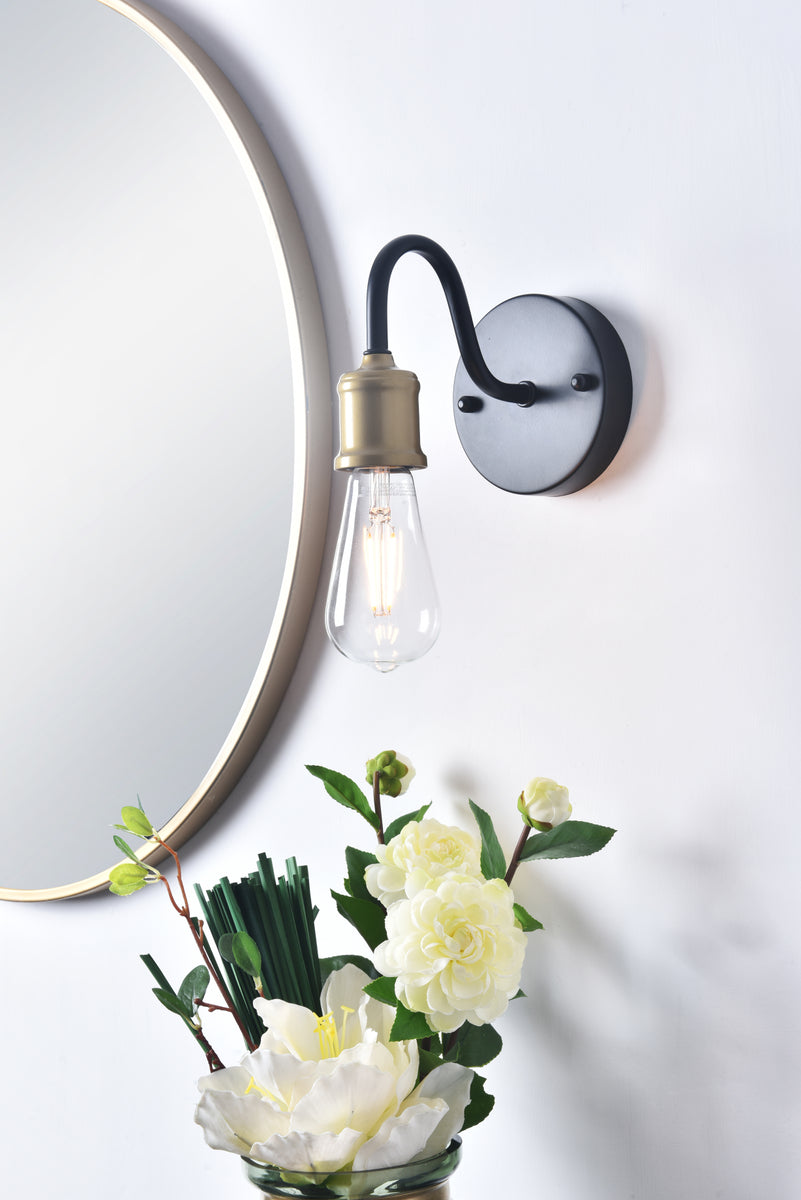 Serif 1 light brass and black Wall Sconce