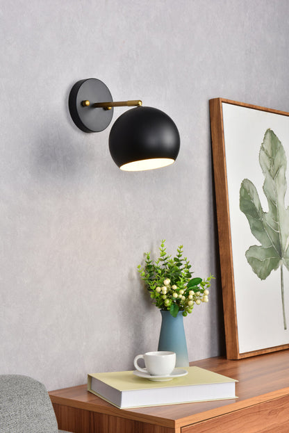 Othello 1 light black and brass wall sconce