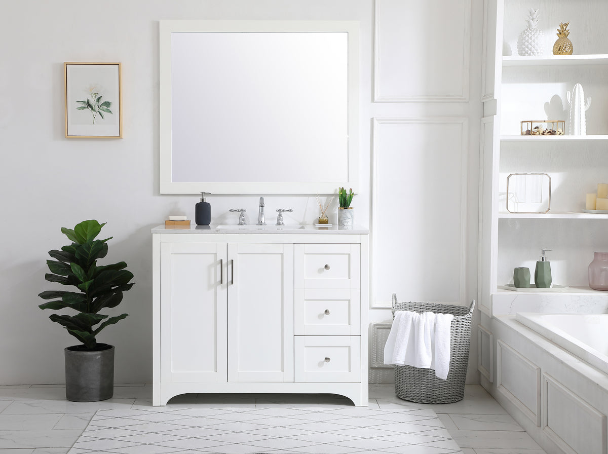 42 inch Single Bathroom Vanity in White
